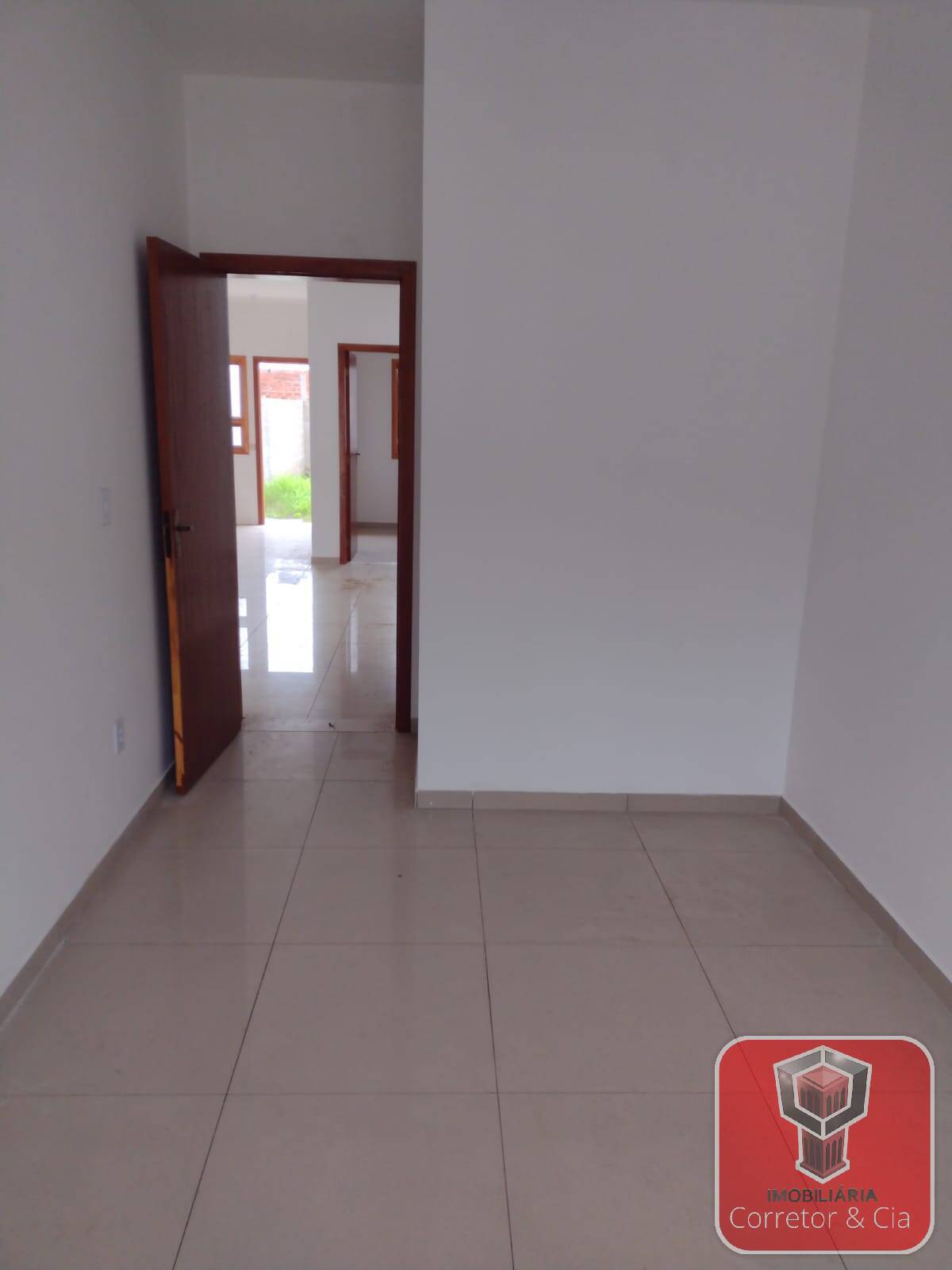 EXCELENTE CASA PRONTA PARA MORAR EM OTIMA LOCALIZAÇÃO Achou Mudou